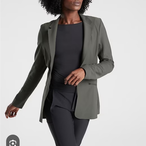 Athleta Jackets & Blazers - Athleta Interstellar blazer size 6